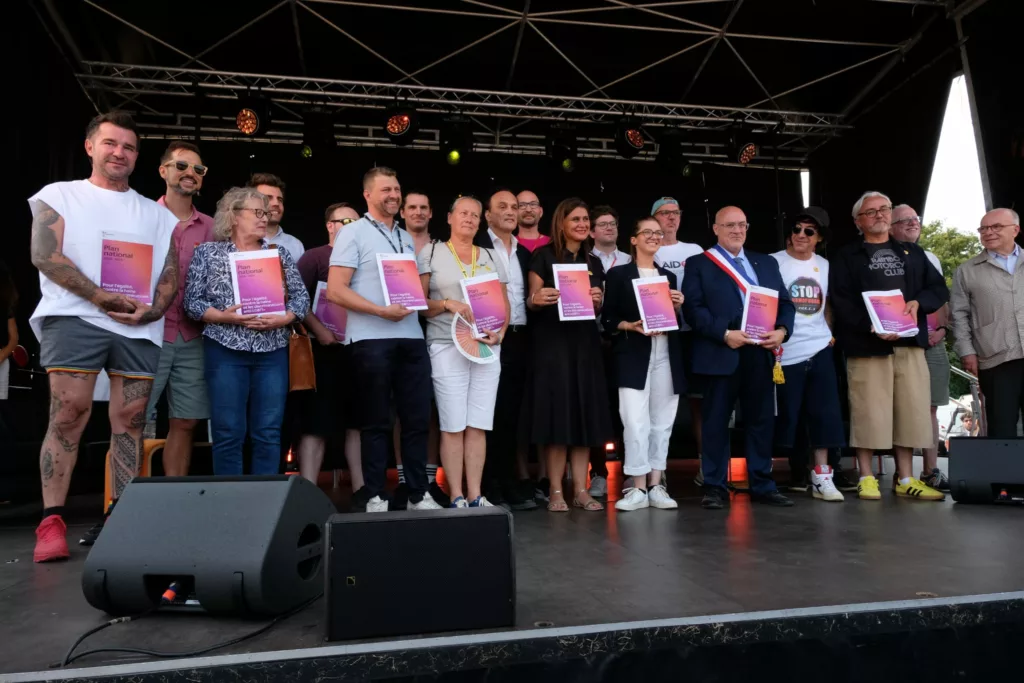 Plan national pour l'égalité, contre la haine et les discriminations anti-LGBTI+
